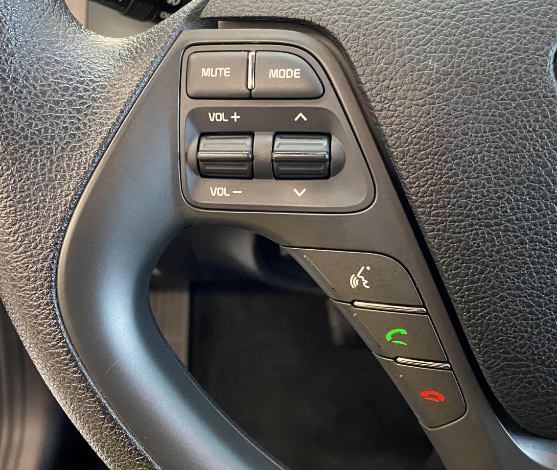 2018 Kia Forte LX+APPLEPLAY+CAMERA+NEW TIRES+CLEAN CARFAX Photo46