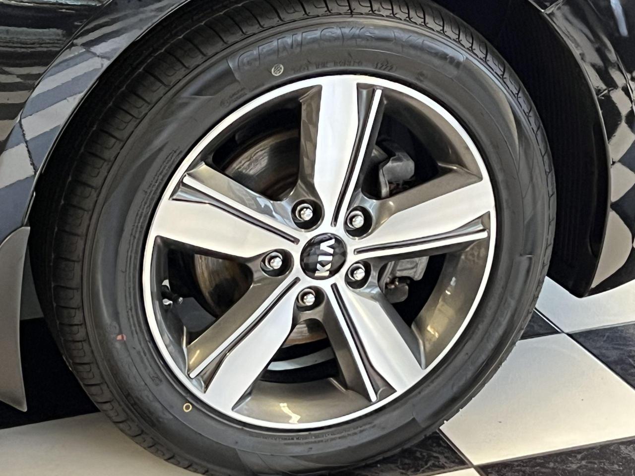 2018 Kia Forte LX+APPLEPLAY+CAMERA+NEW TIRES+CLEAN CARFAX - Photo #58