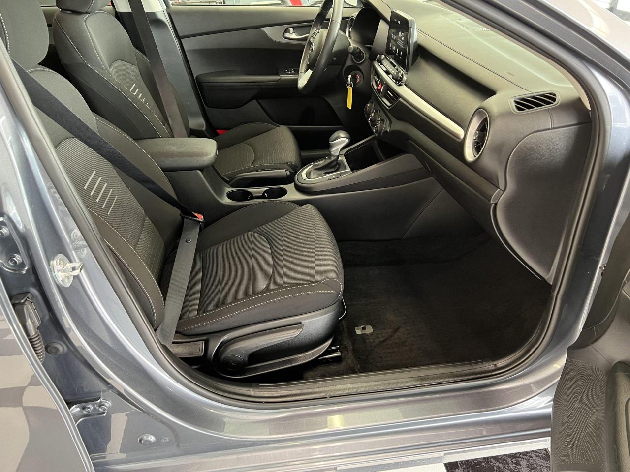 2020 Kia Forte LX+Camera+ApplePlay+Heated Seats+CLEAN CARFAX Photo22