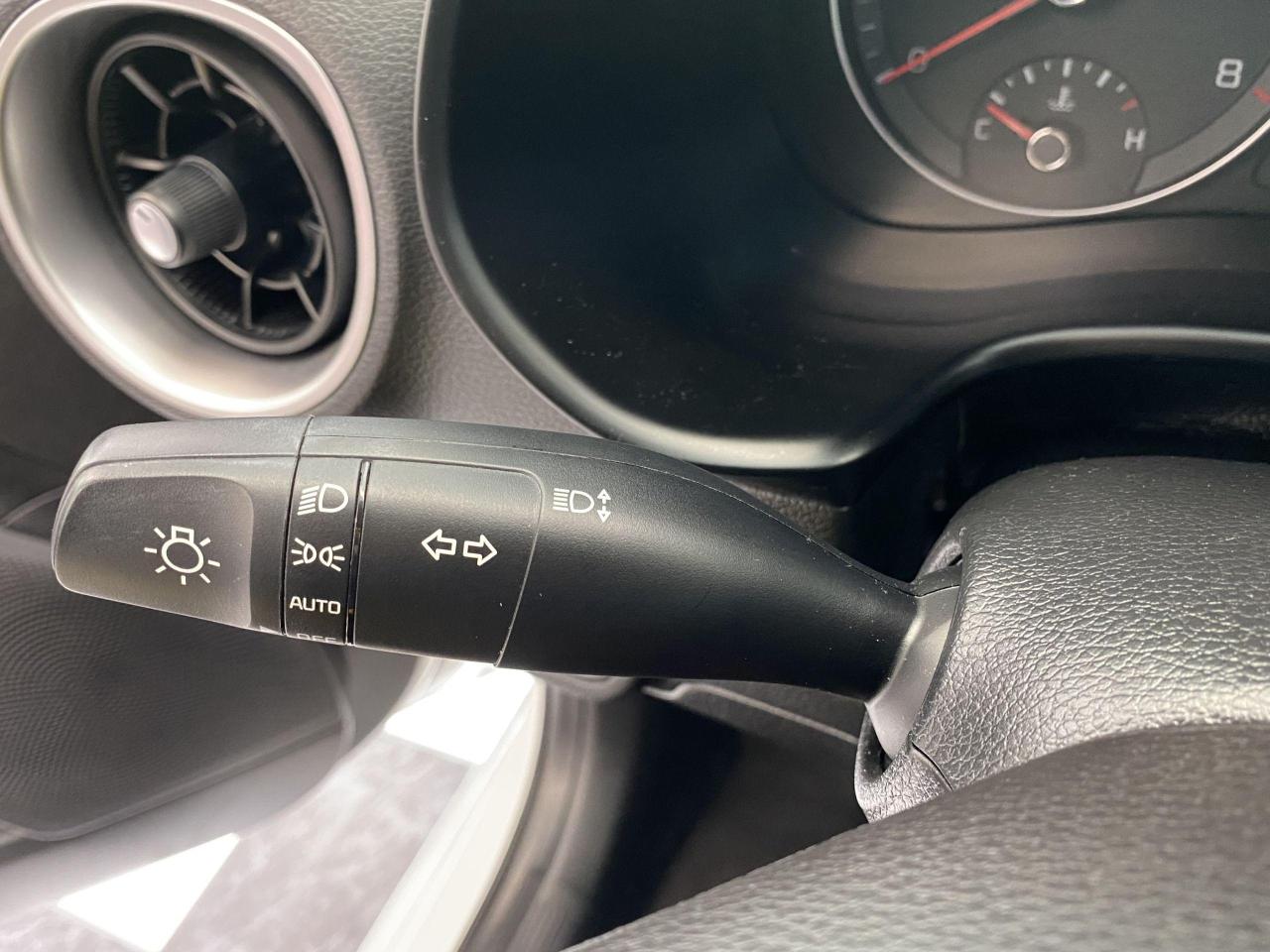 2020 Kia Forte LX+Camera+ApplePlay+Heated Seats+CLEAN CARFAX Photo55