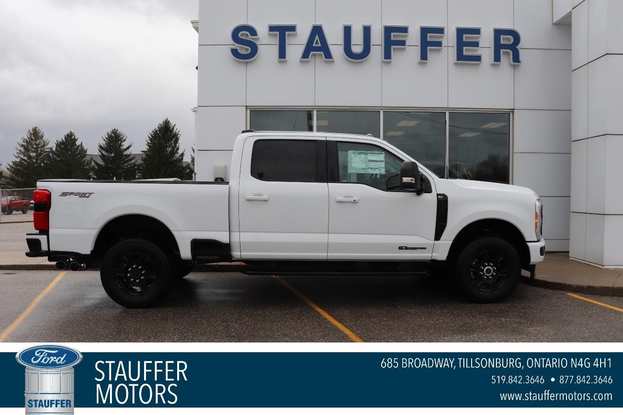 New 2023 Ford F-250 Super Duty SRW XLT 4WD CREW CAB 6.75' BOX for sale in Tillsonburg, ON