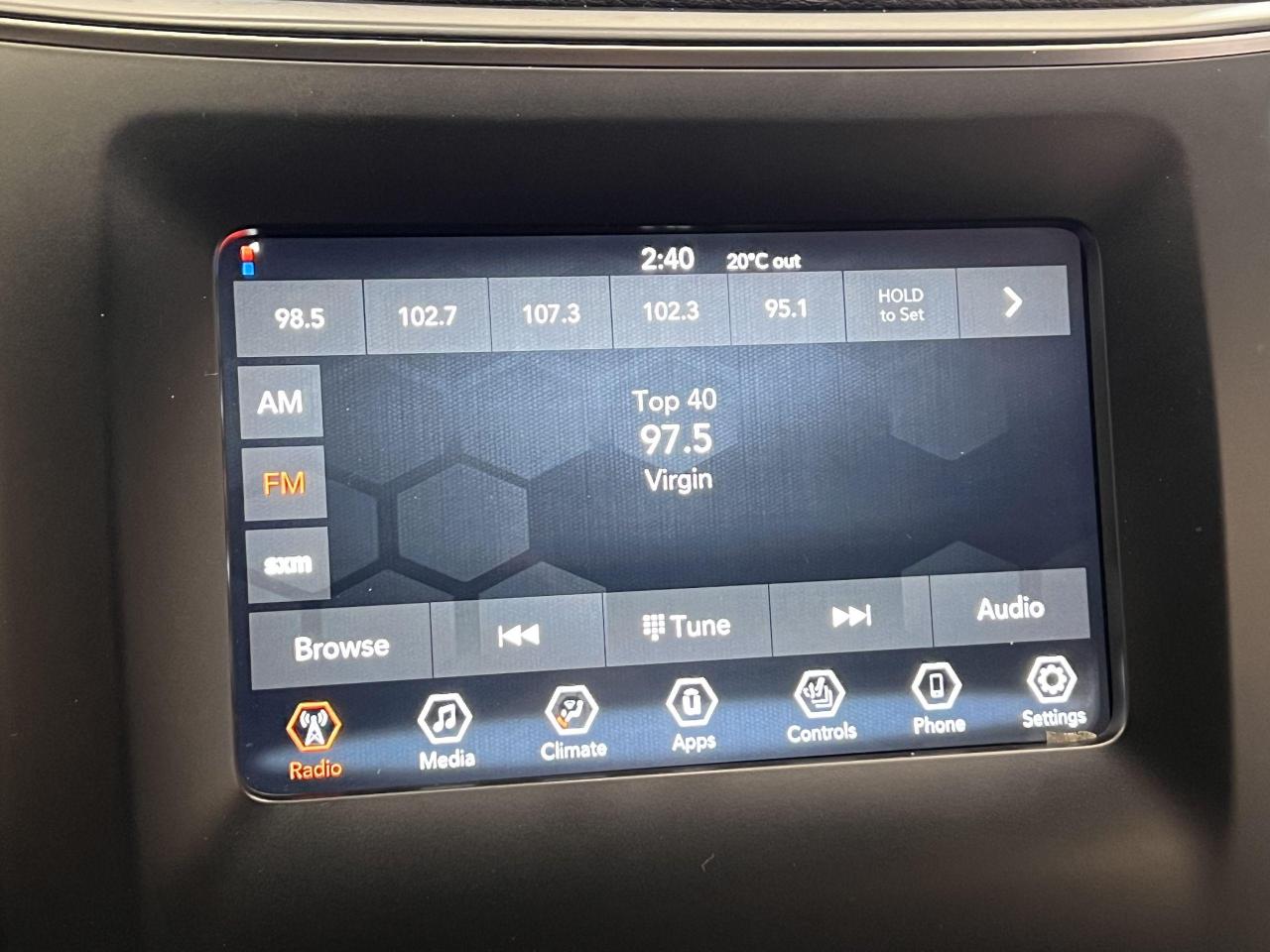 2019 Jeep Cherokee SPORT 4x4+ApplePlay+Camera+HeatedSeats+CLEANCARFAX - Photo #30