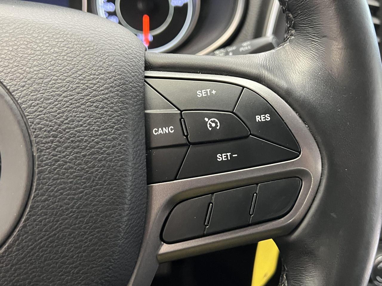 2019 Jeep Cherokee SPORT 4x4+ApplePlay+Camera+HeatedSeats+CLEANCARFAX - Photo #47