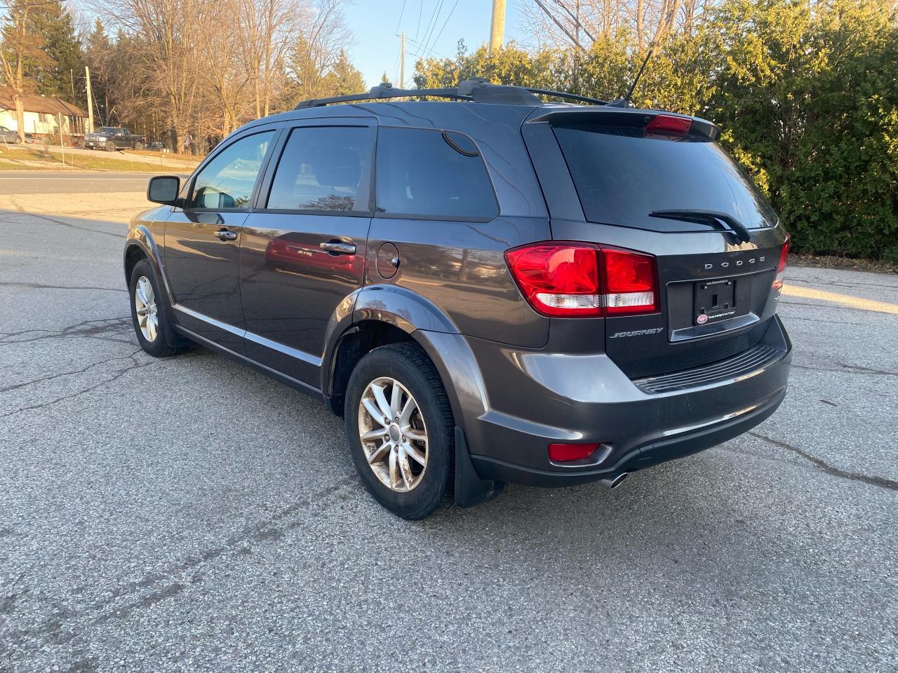 2016 Dodge Journey FWD 4dr SXT 7 Passenger - Photo #4