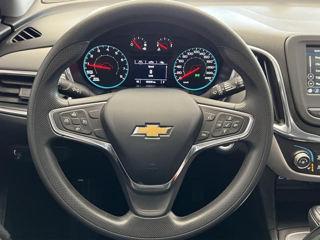 2019 Chevrolet Equinox LS+Apple Play+Camera+Remote Start+CELAN CARFAX Photo8