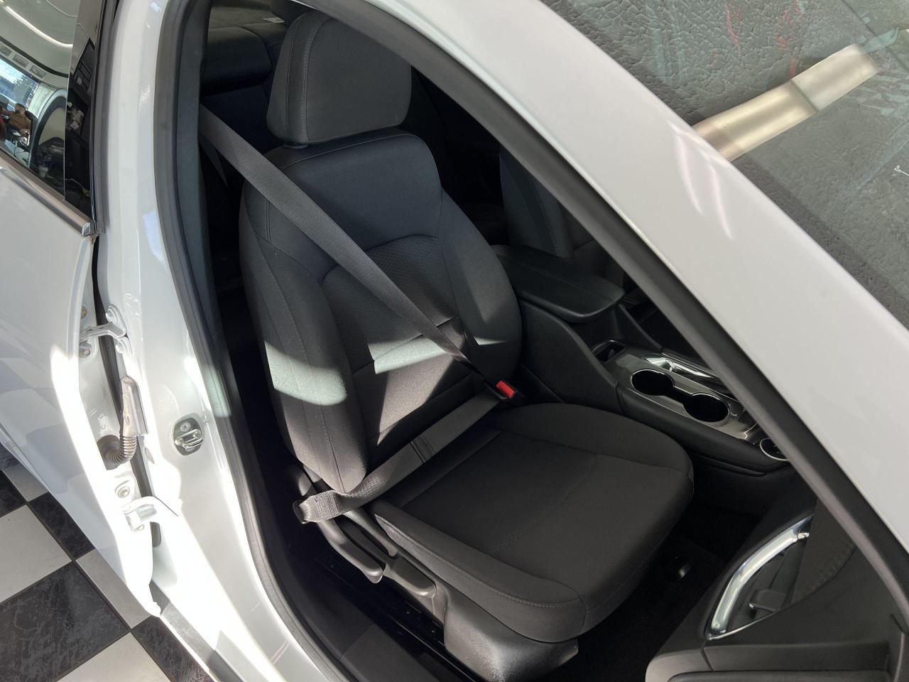 2018 Chevrolet Malibu LT+Remote Start+Camera+ApplePlay+CLEAN CARFAX - Photo #24