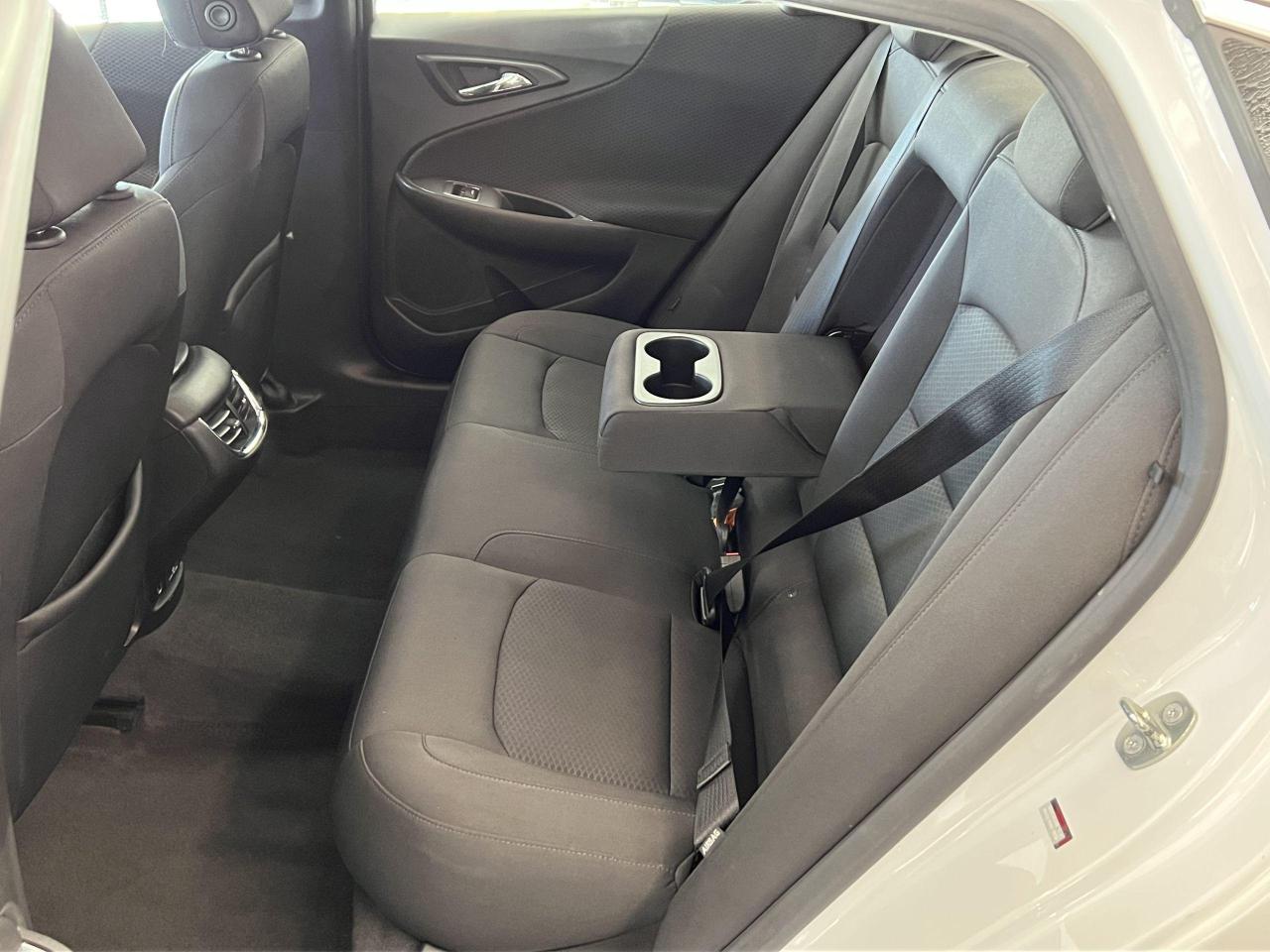 2018 Chevrolet Malibu LT+Remote Start+Camera+ApplePlay+CLEAN CARFAX - Photo #25
