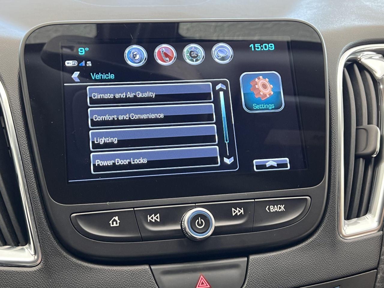 2018 Chevrolet Malibu LT+Remote Start+Camera+ApplePlay+CLEAN CARFAX Photo34