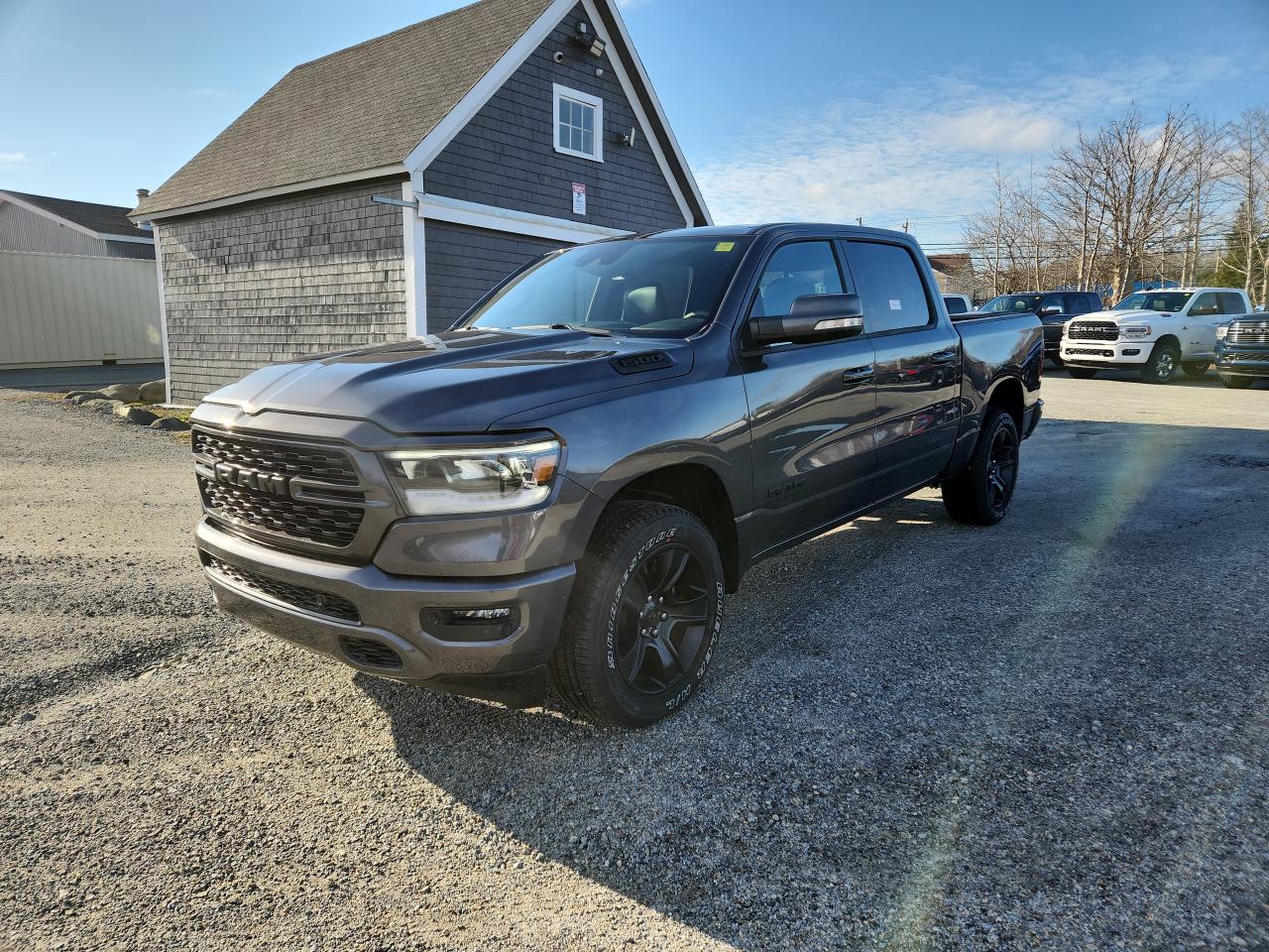 2022 RAM 1500 SPORT 4X4 CREW CAB 5'7" BOX Photo1