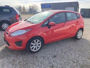 Used 2012 Ford Fiesta SE for sale in Belmont, ON