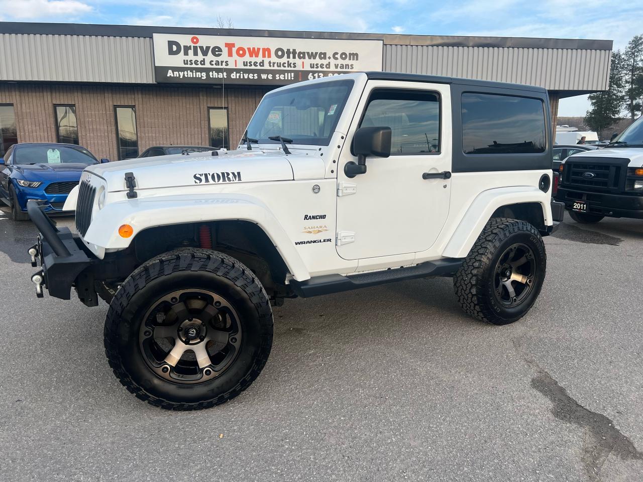 Used 2015 Jeep Wrangler SAHARA 2DR 4X4 **HARD AND SOFT TOP** for Sale in  Ottawa, Ontario 
