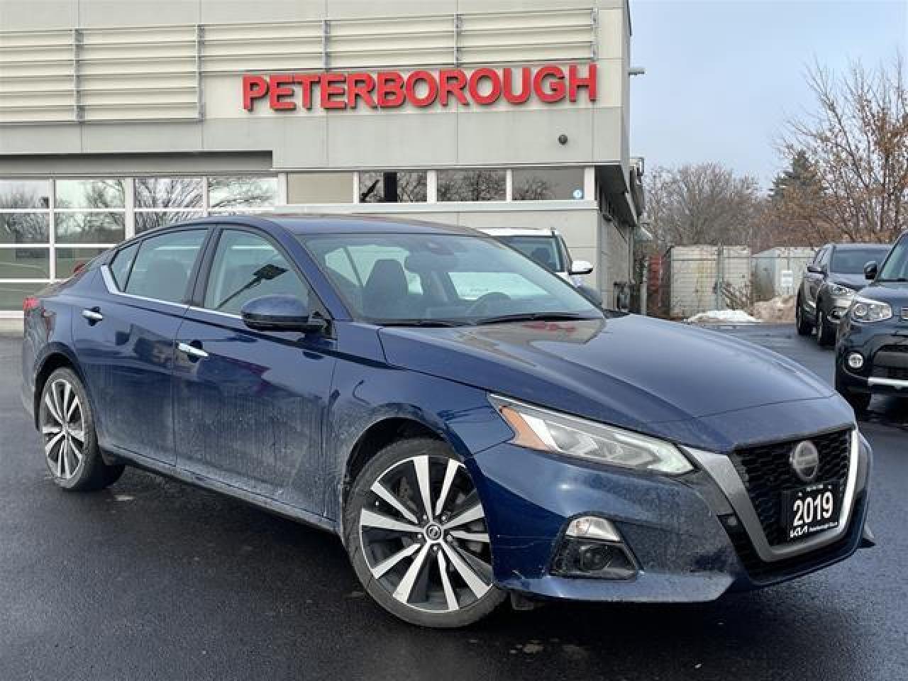 Used 2019 Nissan Altima Sedan 2.5 Platinum CVT for sale in Peterborough, ON