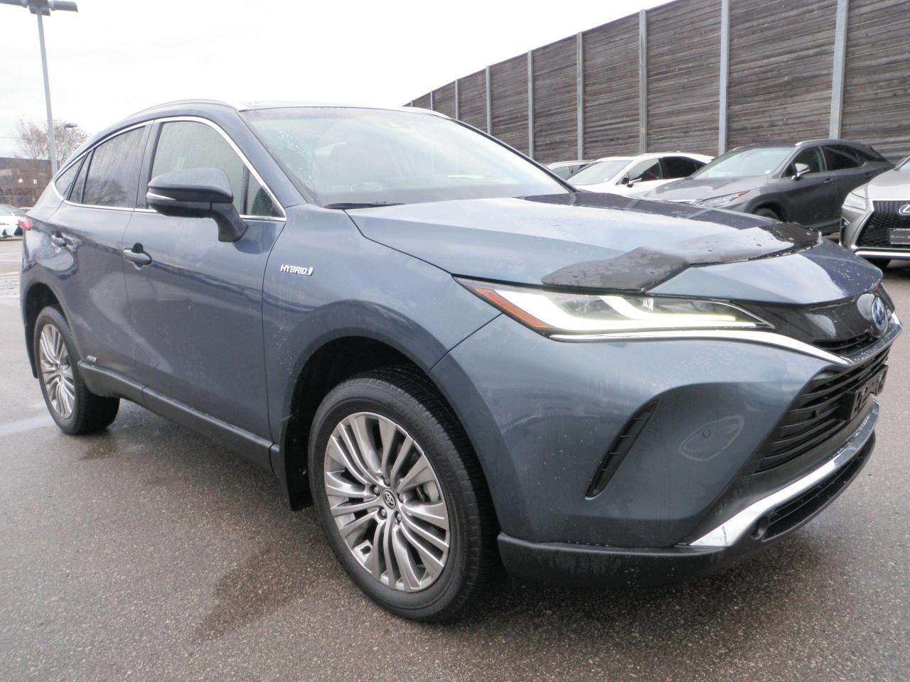 2021 Toyota Venza XLE AWD - Photo #1