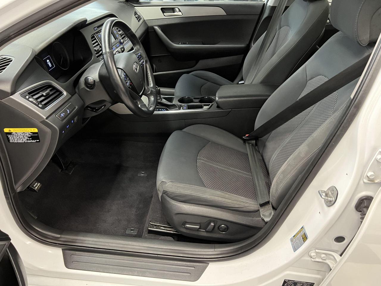 2016 Hyundai Sonata GLS+Roof+Camera+Blind Spot+Heated Seats & Steering - Photo #18