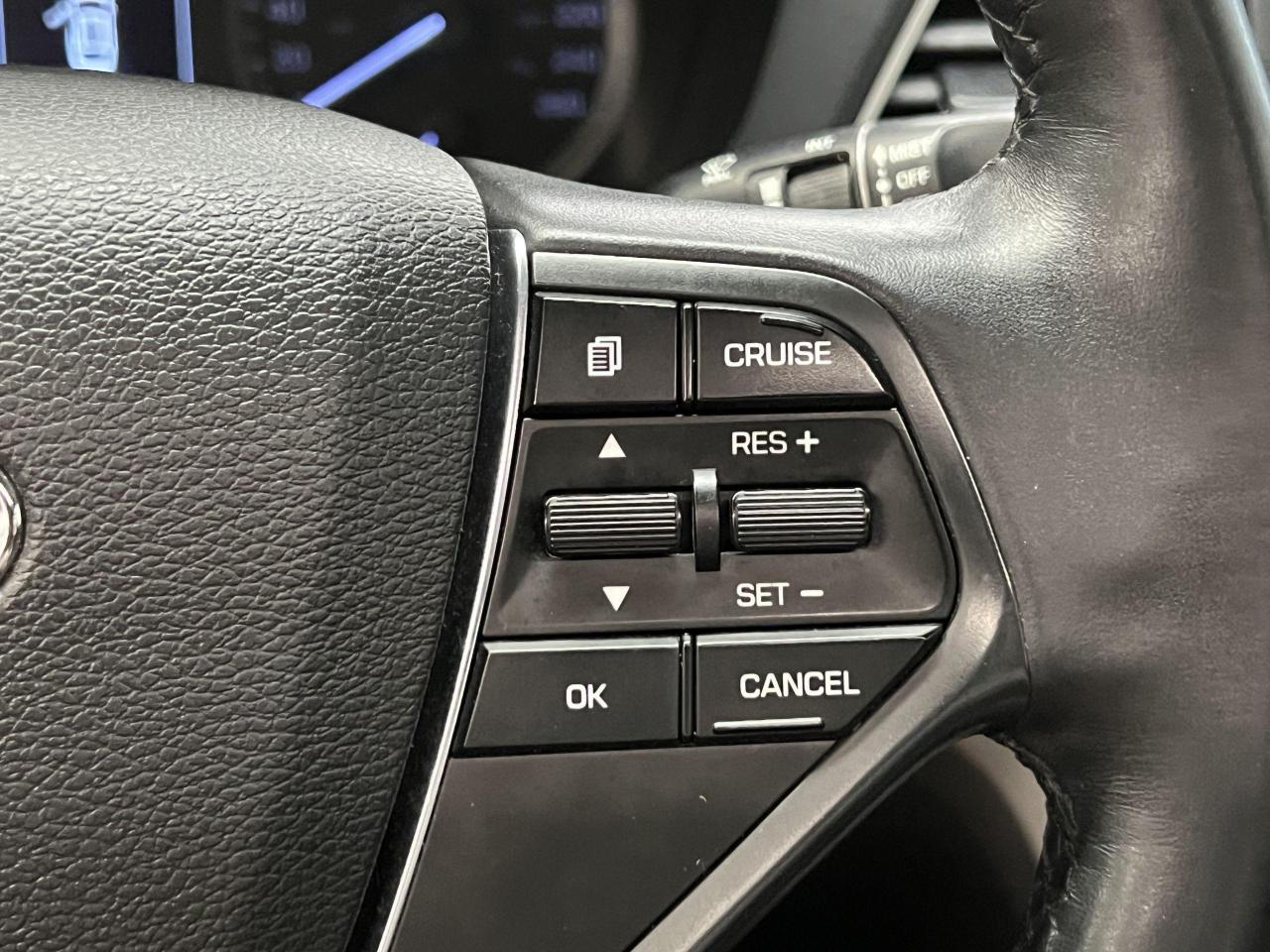 2016 Hyundai Sonata GLS+Roof+Camera+Blind Spot+Heated Seats & Steering Photo42