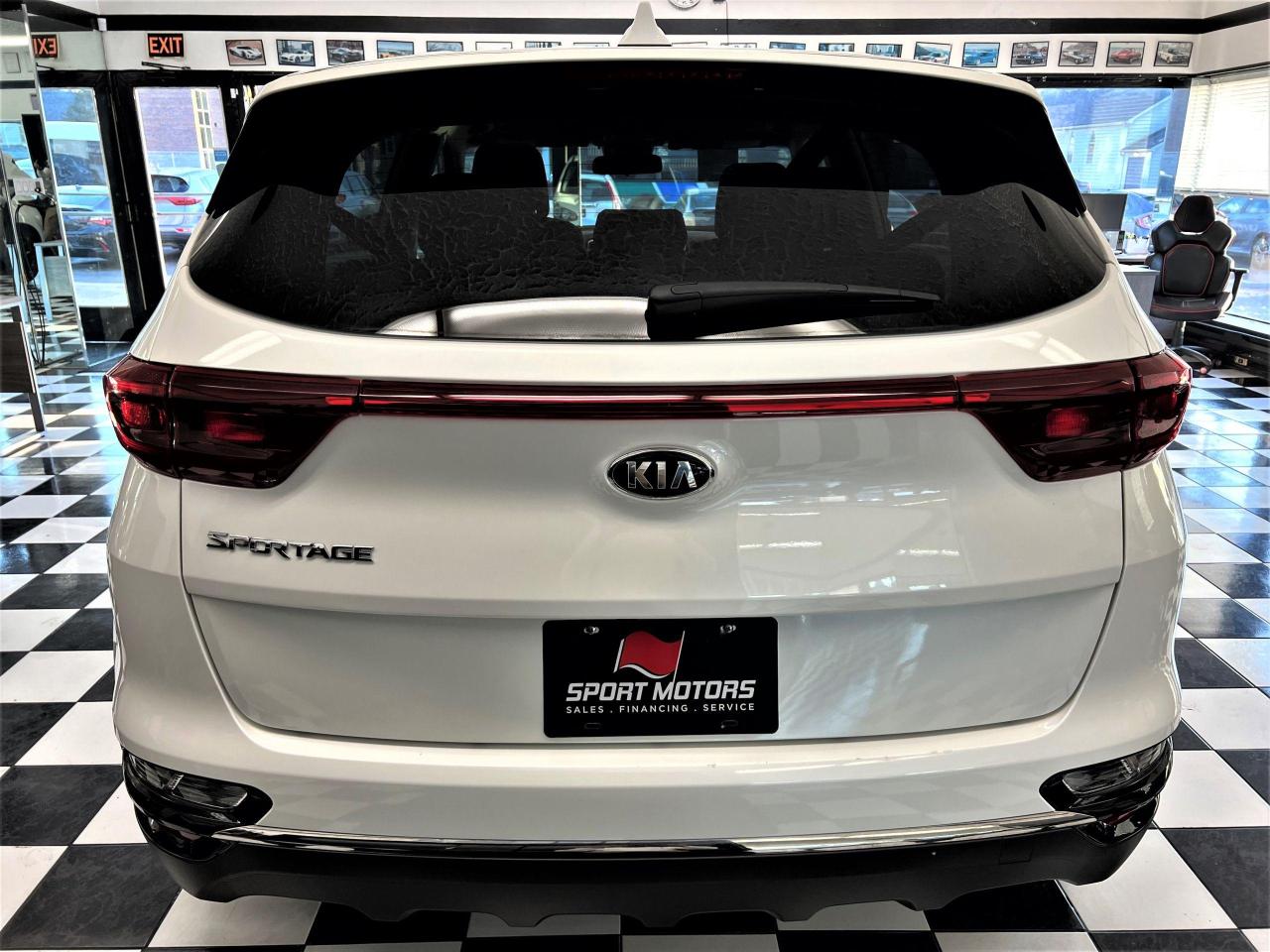 2020 Kia Sportage LX AWD+New Tires+ApplePlay+LaneKeep+CELAN CARFAX Photo3