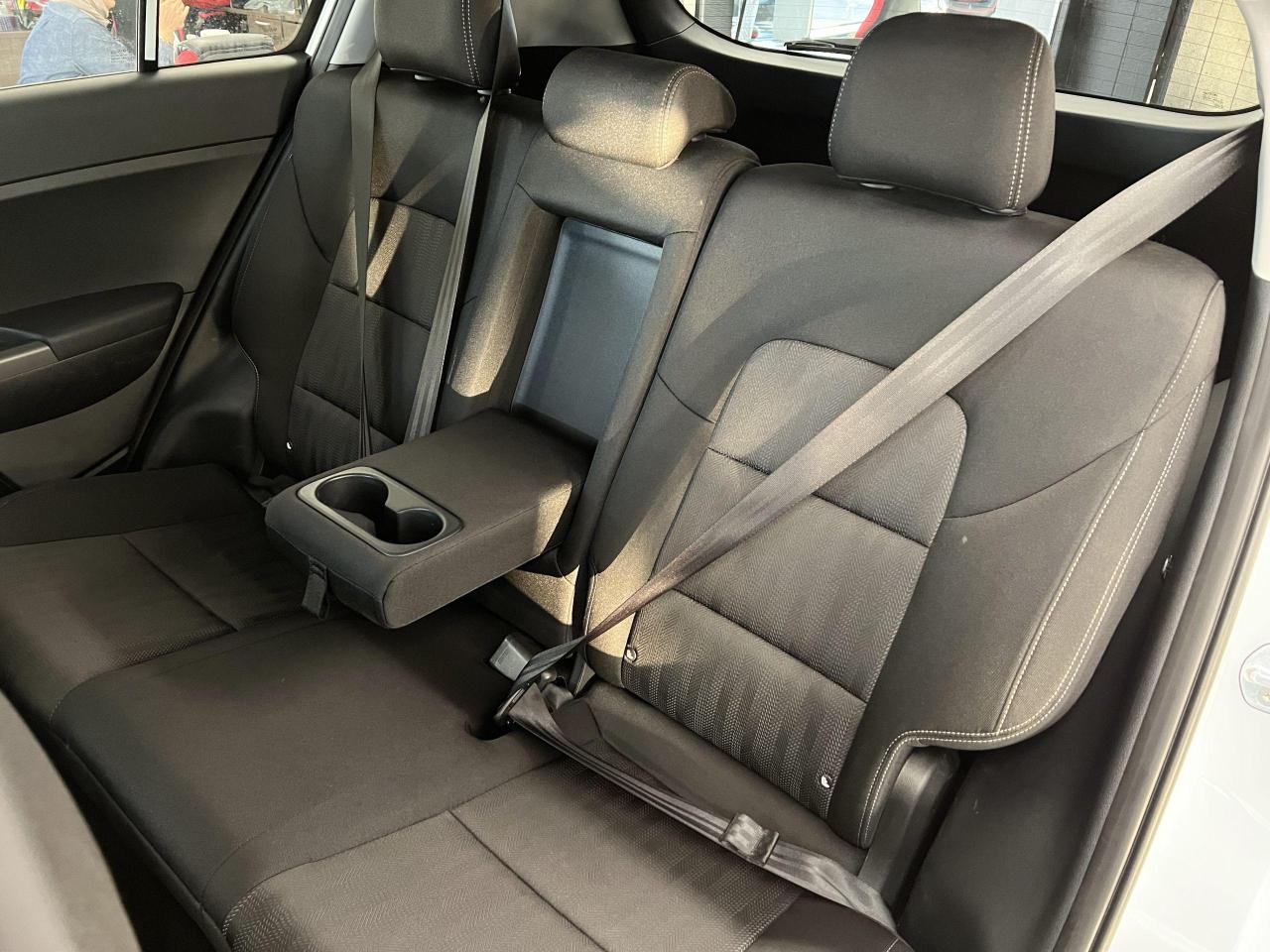 2020 Kia Sportage LX AWD+New Tires+ApplePlay+LaneKeep+CELAN CARFAX - Photo #22