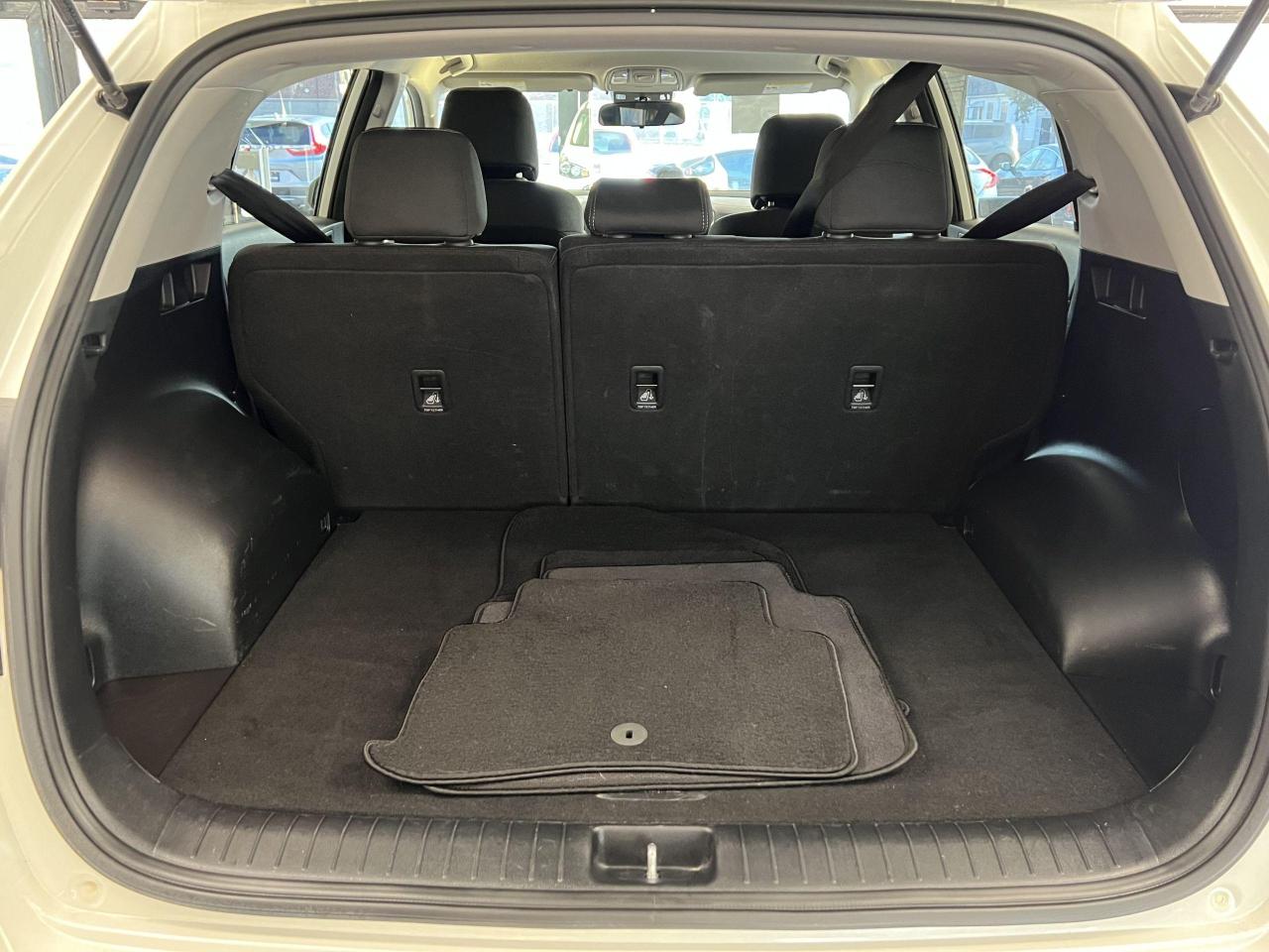 2020 Kia Sportage LX AWD+New Tires+ApplePlay+LaneKeep+CELAN CARFAX Photo23