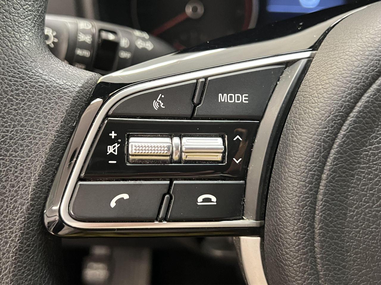 2020 Kia Sportage LX AWD+New Tires+ApplePlay+LaneKeep+CELAN CARFAX Photo46