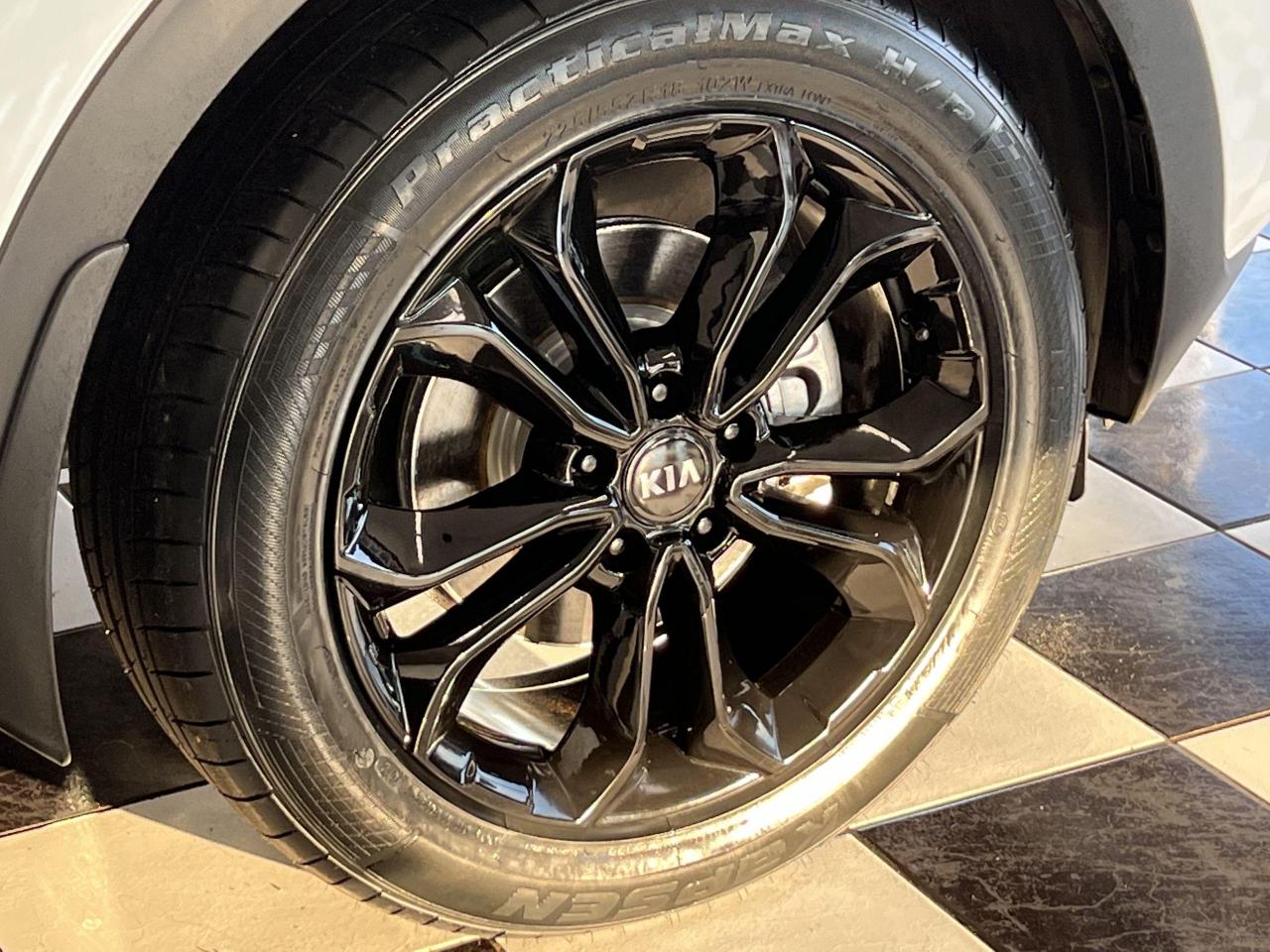 2020 Kia Sportage LX AWD+New Tires+ApplePlay+LaneKeep+CELAN CARFAX - Photo #55