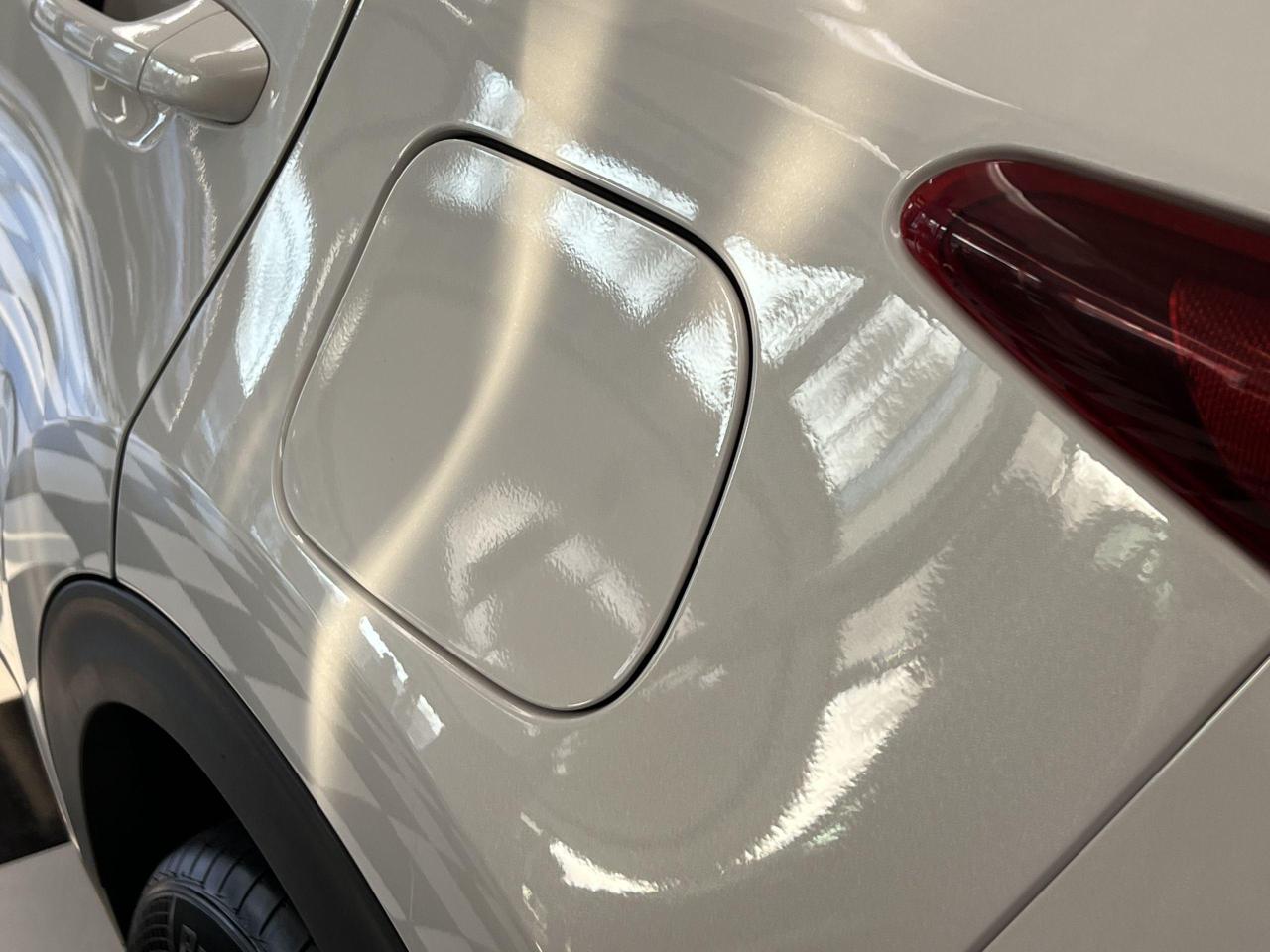 2020 Kia Sportage LX AWD+New Tires+ApplePlay+LaneKeep+CELAN CARFAX - Photo #58