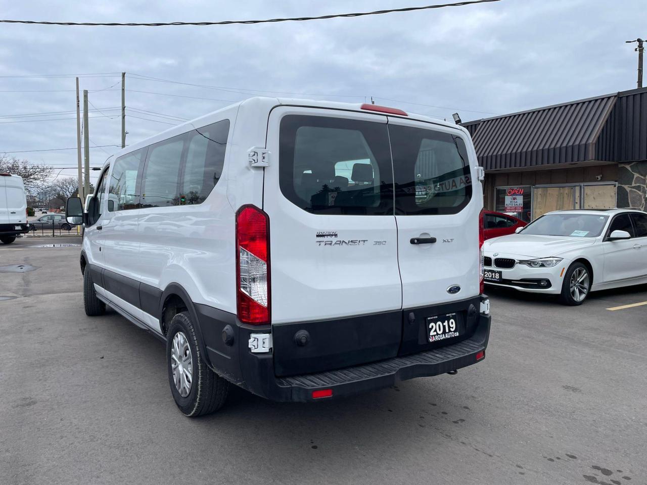 2019 Ford Transit T-350 148" Low Roof XLT  LOW KM 19696KM PASSENGER - Photo #33