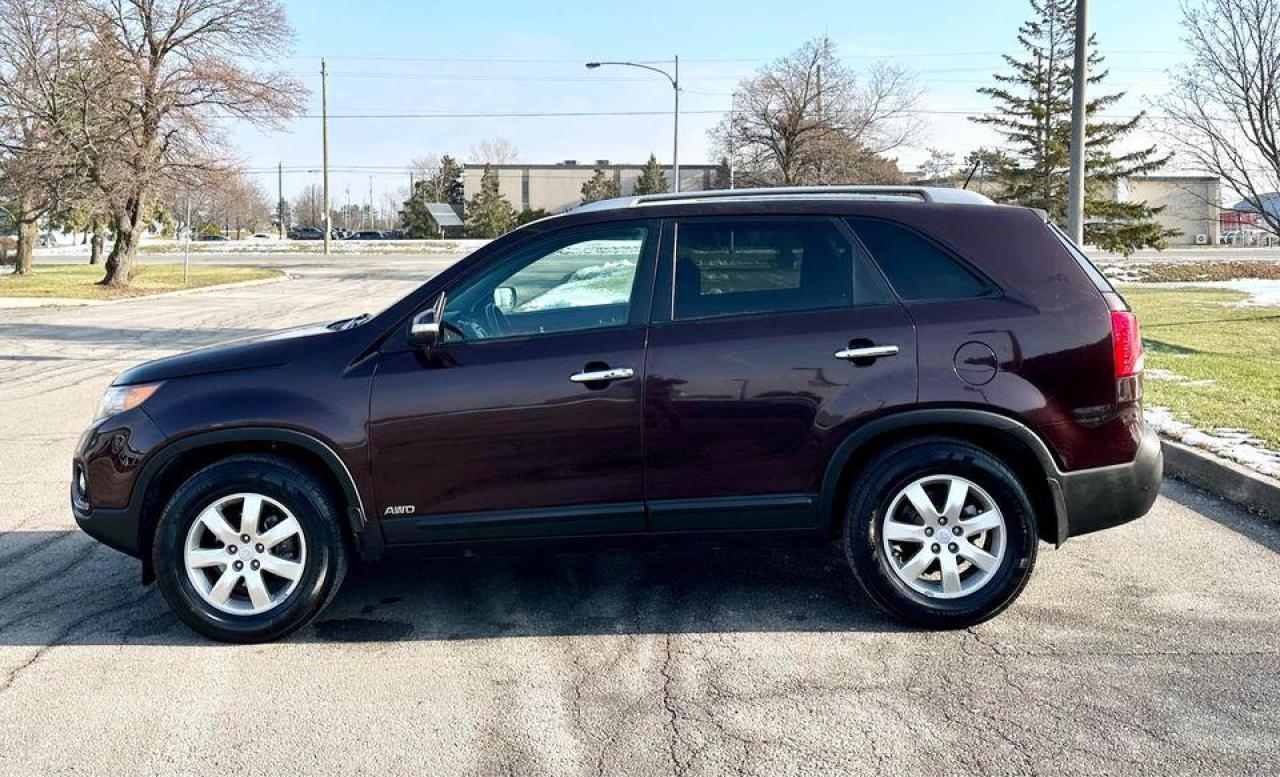 2012 Kia Sorento AWD 4dr V6 Auto LX Photo2