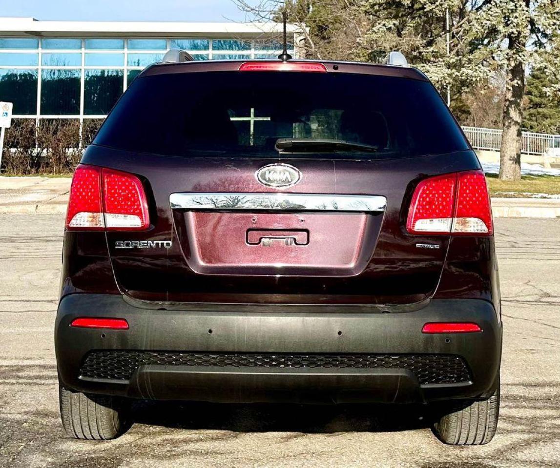 2012 Kia Sorento AWD 4dr V6 Auto LX - Photo #6