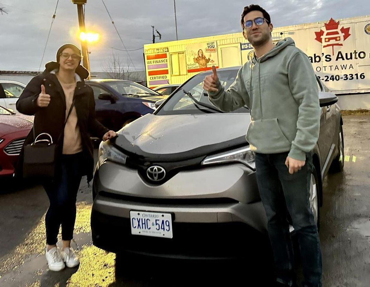 2018 Toyota C-HR XLE - Photo #1