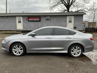 Used 2015 Chrysler 200 Limited for sale in Cambridge, ON