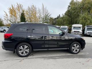 2019 Nissan Pathfinder 4x4 SL Premium - Photo #9