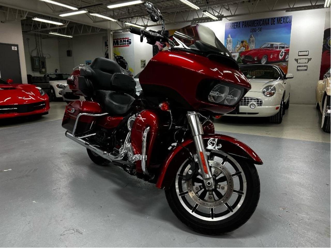 Used 2018 Harley-Davidson Road Glide 2018 Harley-Davidson Road Glide Ultra for sale in Paris, ON