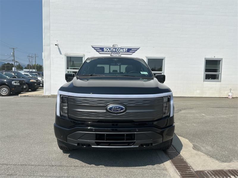 2023 Ford F-150 Lightning Lariat High Package Photo5