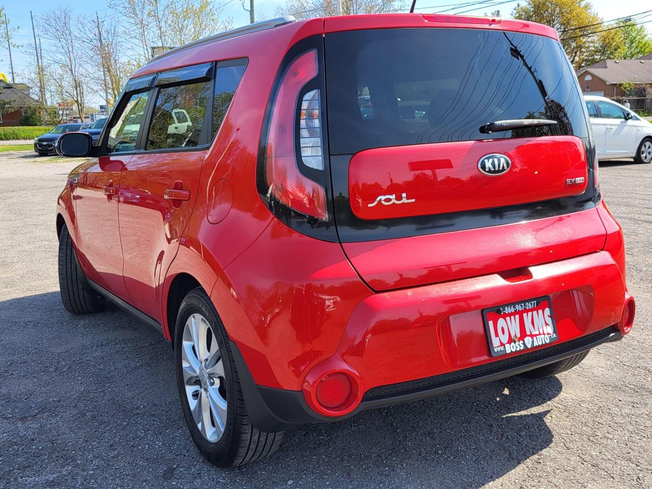 2015 Kia Soul EX Photo2