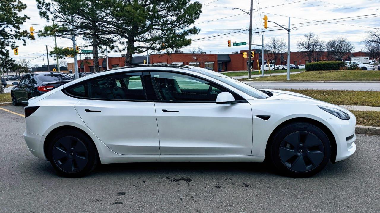 2022 Tesla Model 3 Standard Range Photo2