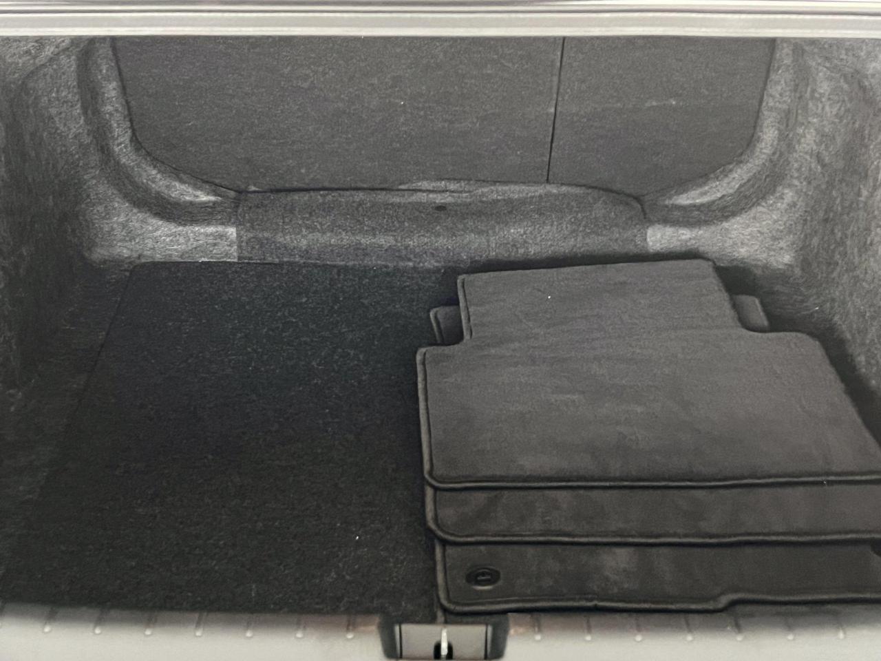 2019 Honda Civic LX+LaneKeep+Adaptive Cruise+ApplePlay+CLEAN CARFAX Photo27