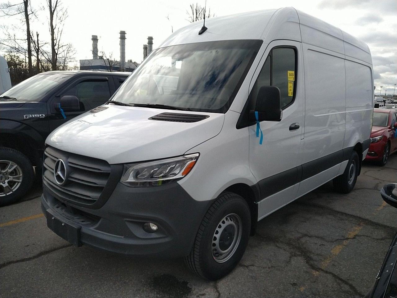 2022 Mercedes-Benz Sprinter 2500 Standard Roof V6 144"