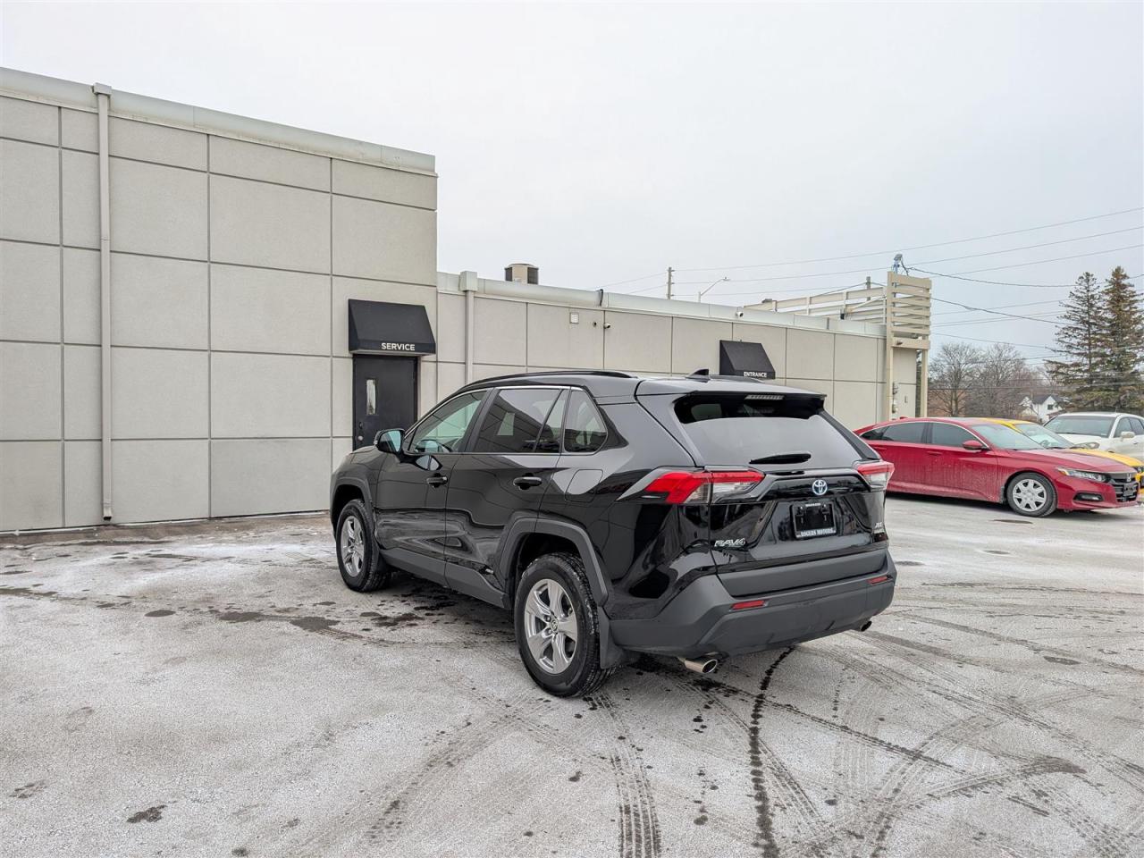 2022 Toyota RAV4 Hybrid XLE AWD - SUNROOF - REVERSE CAM - TECH FEATURES