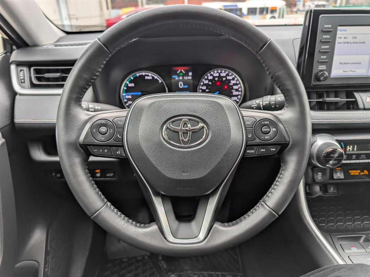 2022 Toyota RAV4 Hybrid XLE AWD - SUNROOF - REVERSE CAM - TECH FEATURES