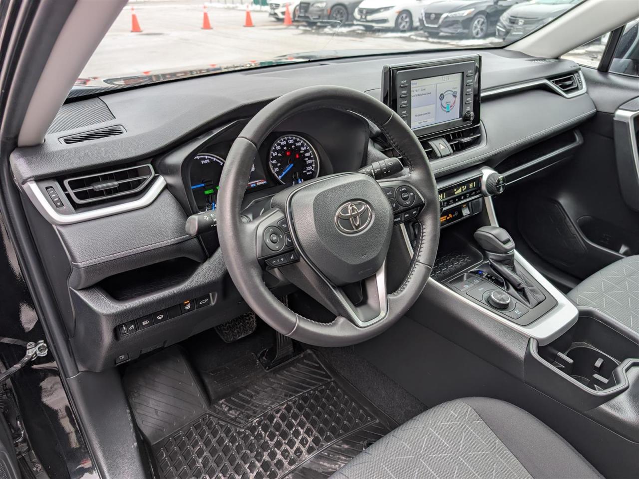 2022 Toyota RAV4 Hybrid XLE AWD - SUNROOF - REVERSE CAM - TECH FEATURES