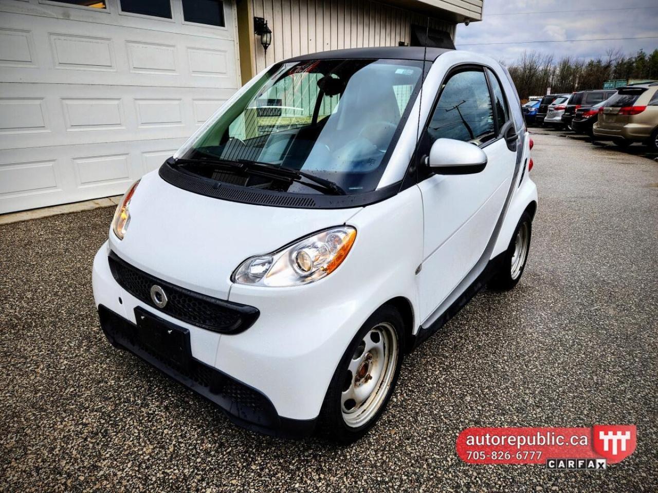 Used 2015 Smart fortwo Pure Certified Gas Saver Extended Warranty for sale in Orillia, ON
