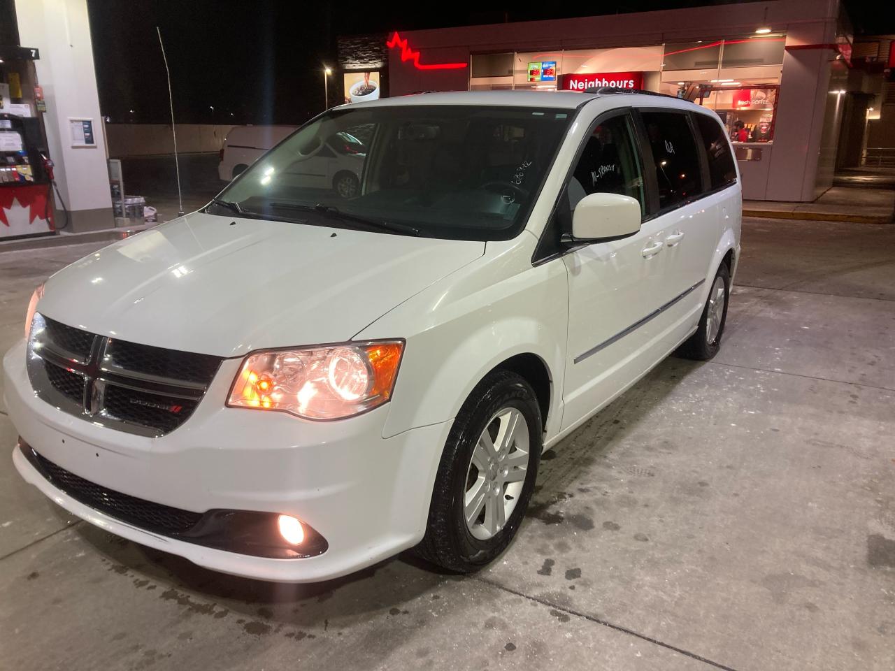 2017 Dodge Grand Caravan CrewPlus/NAV/CAM/LEATHER/NOACCIDENT/CERTIFIED