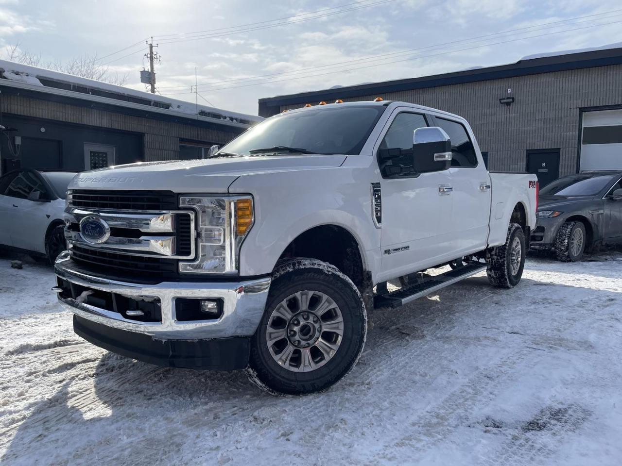2017 Ford F-250 SD XLT Crew cab / FX4 / XLT Premium package / Diesel