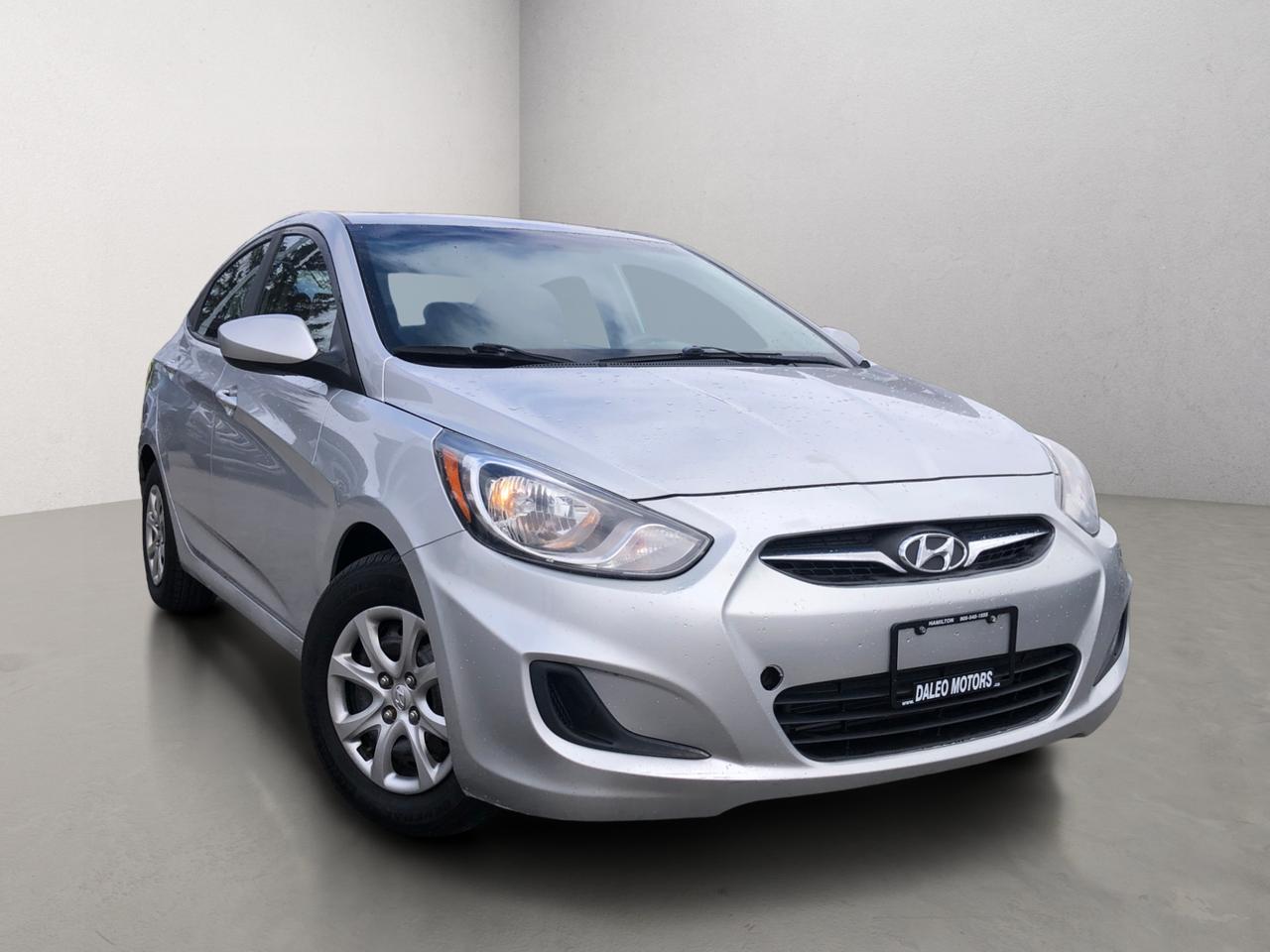 2013 Hyundai Accent 4dr Sdn Auto GL / HEATED SEATS Photo33