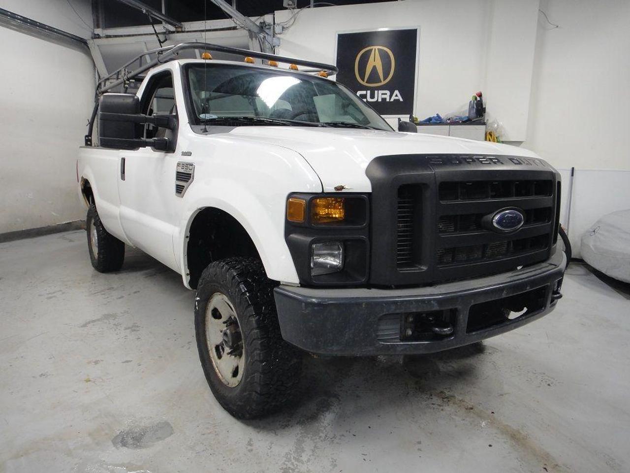 2009 Ford F-350 SUPER DUTY,F 350,4X4,REG CAB - Photo #1