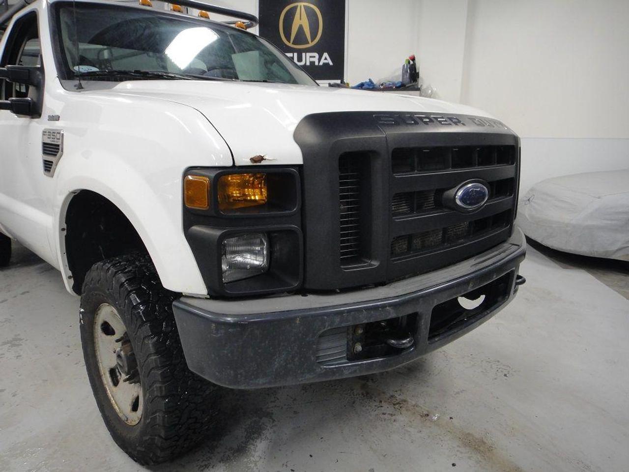 2009 Ford F-350 SUPER DUTY,F 350,4X4,REG CAB Photo