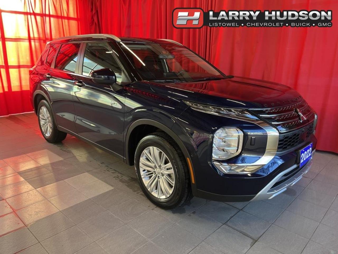 Used 2022 Mitsubishi Outlander SE 4WD | Sunroof | 7 Passenger for sale in Listowel, ON