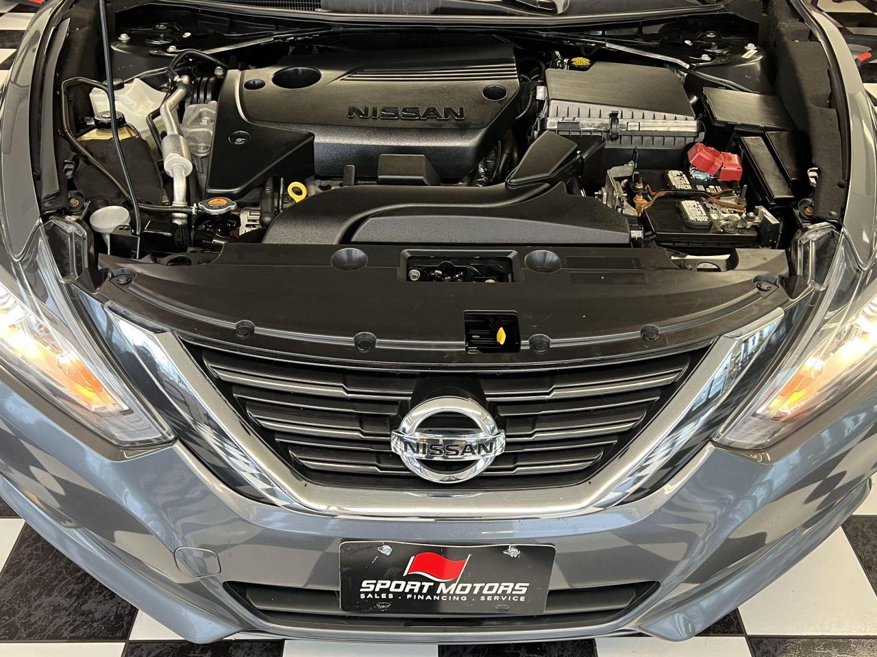 2017 Nissan Altima SV+Camera+Roof+Blind Spot+HeatedSeats+CLEAN CARFAX Photo7