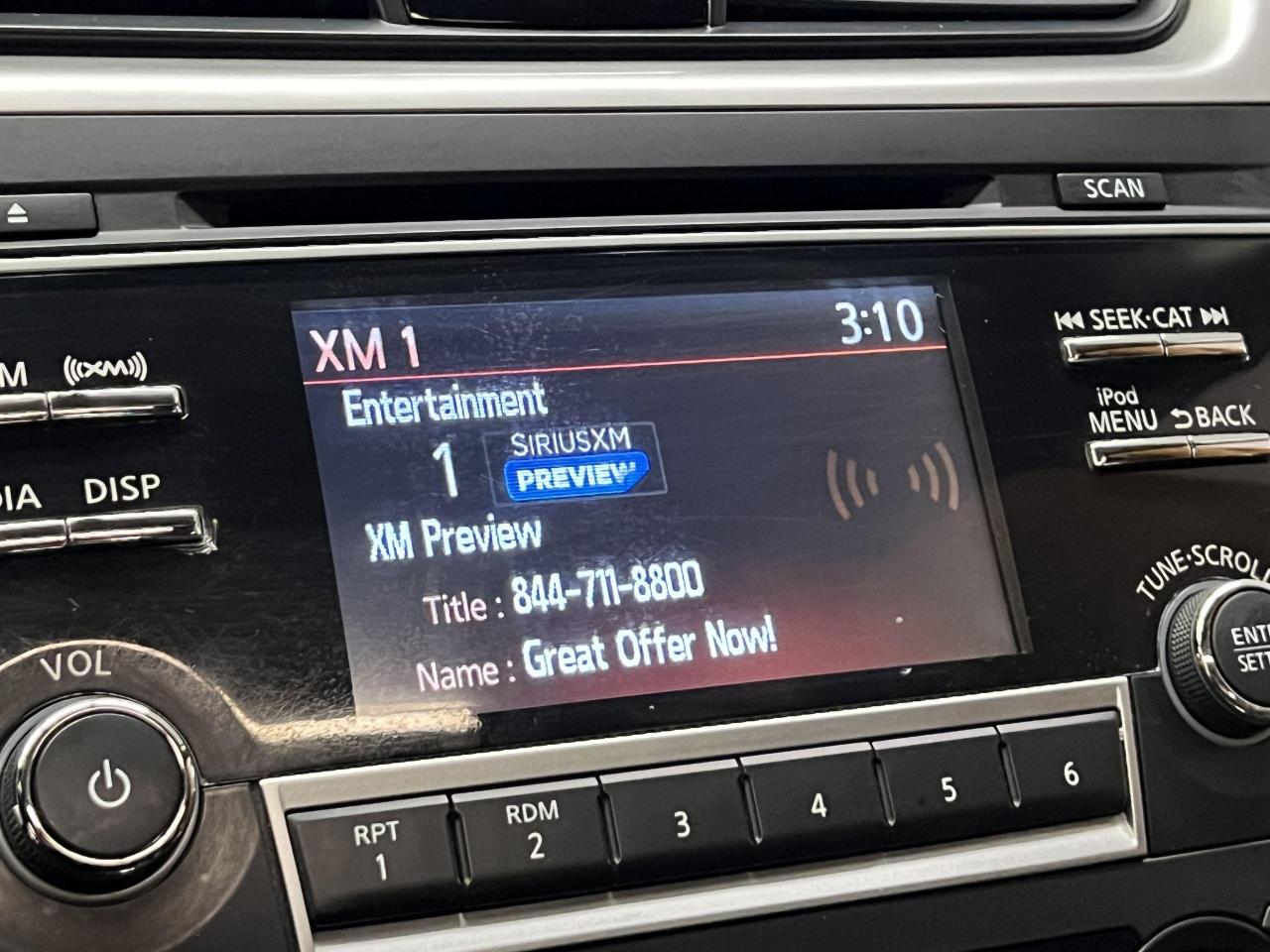 2017 Nissan Altima SV+Camera+Roof+Blind Spot+HeatedSeats+CLEAN CARFAX - Photo #31