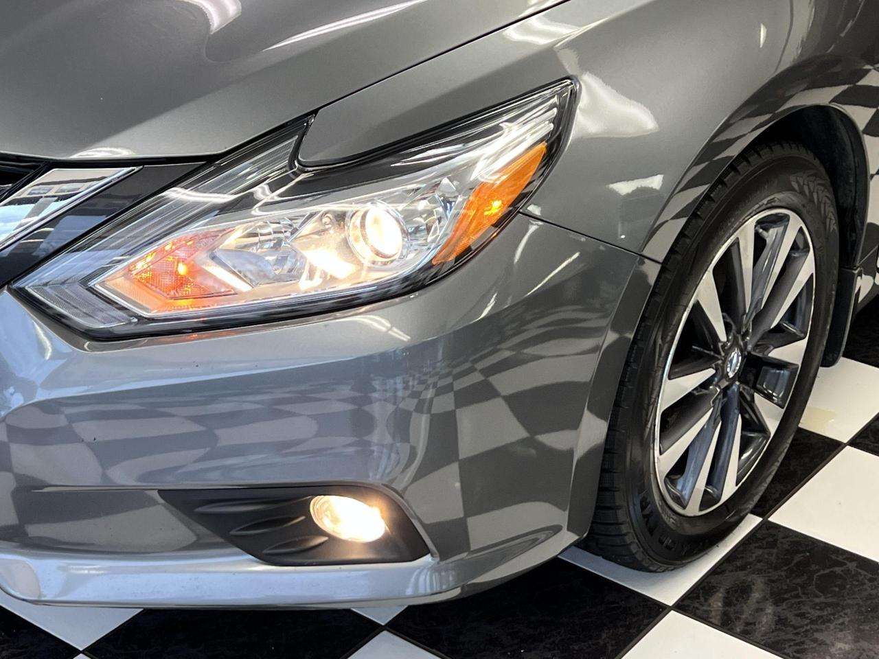 2017 Nissan Altima SV+Camera+Roof+Blind Spot+HeatedSeats+CLEAN CARFAX - Photo #37